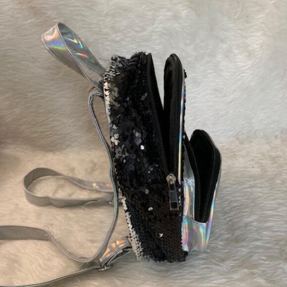 The Nightmare Before Christmas sequin backpack - Picture 2 of 3